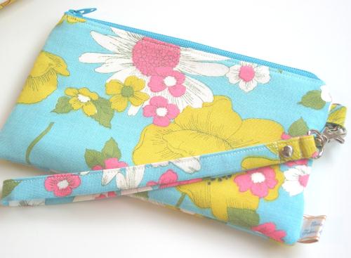 Vintage Aqua Poppiy Fabric Wristlet